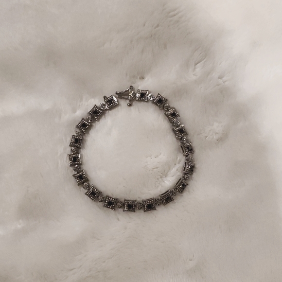 Zales Tennis Bracelet - Picture 2 of 5